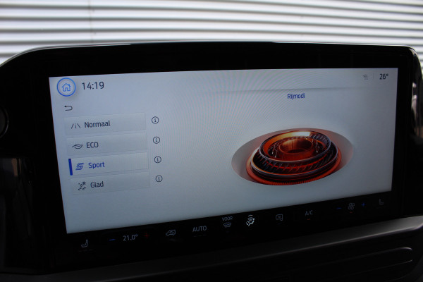 Ford Transit Custom 300 2.0 TDCI L2H1 Limited | Adaptieve Cruise  | Trekhaak | Laadruimte betimmering | Winterpack