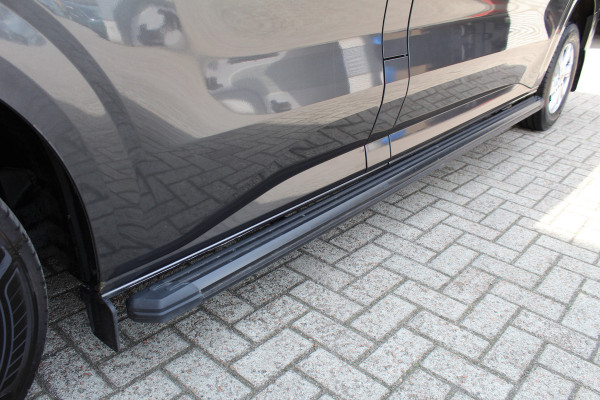 Ford Transit Custom 300 2.0 TDCI L2H1 Limited | Adaptieve Cruise  | Trekhaak | Laadruimte betimmering | Winterpack