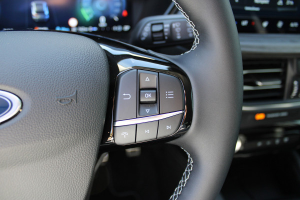Ford Kuga 2.5 PHEV Active X | Winterpakket | Technology pack | BLIS | Navigatie | Head-up