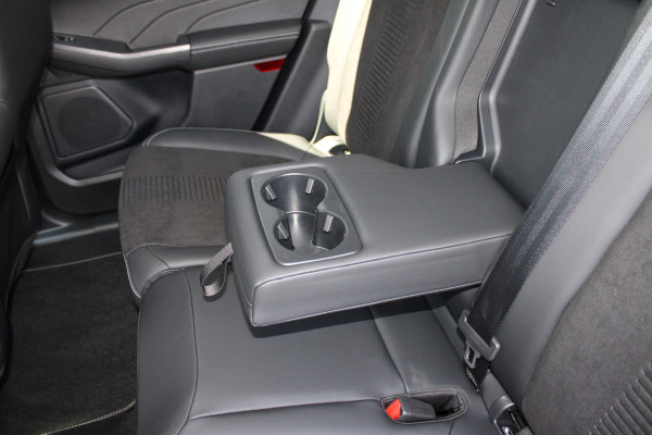 Ford Kuga 2.5 PHEV Active X | Winterpakket | Technology pack | BLIS | Navigatie | Head-up