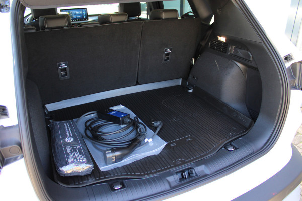 Ford Kuga 2.5 PHEV Active X | Winterpakket | Technology pack | BLIS | Navigatie | Head-up