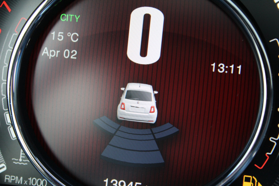 Fiat 500 1.0 Hybrid RED | Panoramadak | Special Edition | Navigatie | Cruise Control