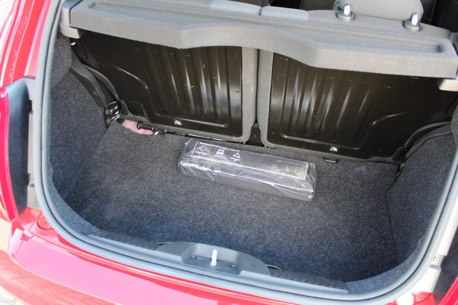 Fiat 500 1.0 Hybrid RED | Panoramadak | Special Edition | Navigatie | Cruise Control