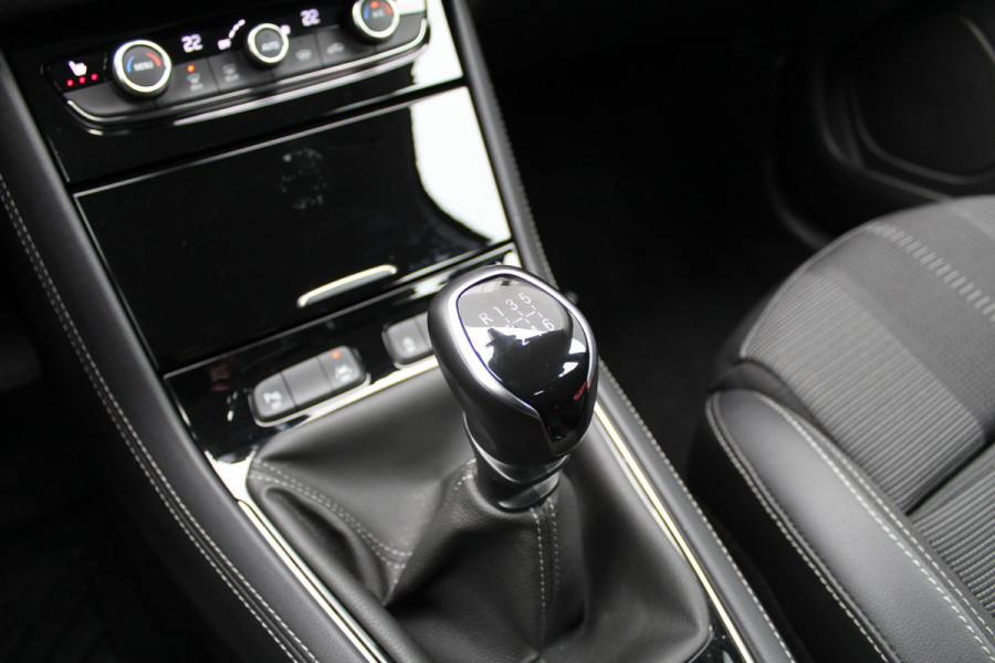 Opel Grandland 1.2 Turbo | Winterpack | Cruise control | Bluetooth | Parkeersensoren