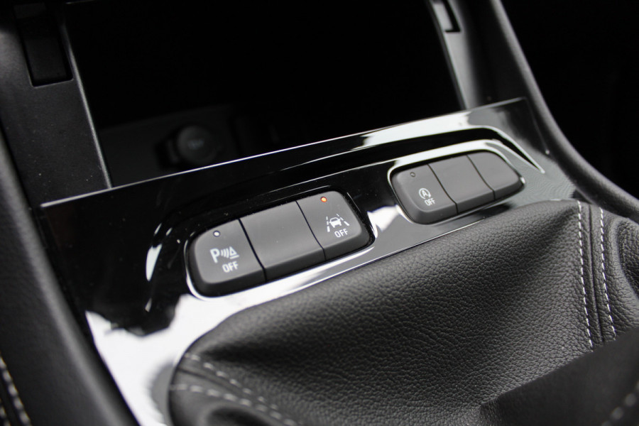 Opel Grandland 1.2 Turbo | Winterpack | Cruise control | Bluetooth | Parkeersensoren