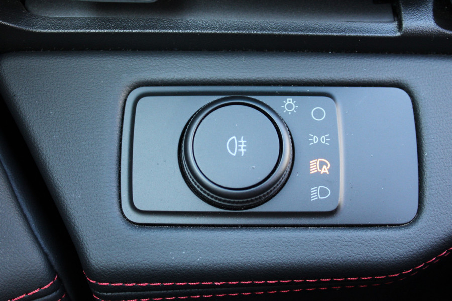 Ford Puma 1.0 EcoBoost Hybrid ST-Line X | Panoramadak | Trekhaak | Full Options