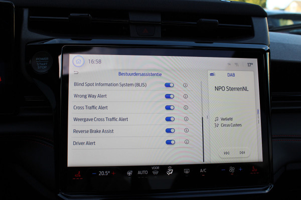 Ford Puma 1.0 EcoBoost Hybrid ST-Line X | Panoramadak | Trekhaak | Full Options