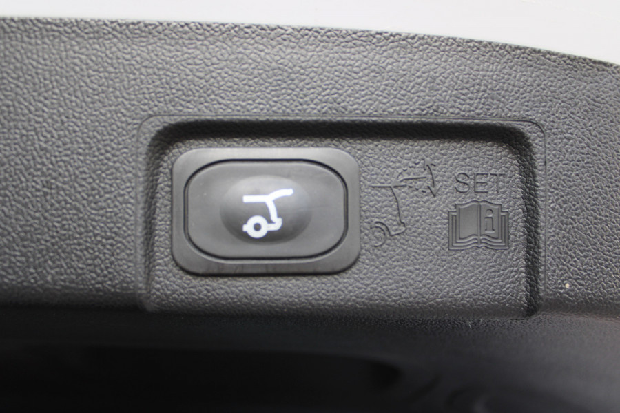 Ford Puma 1.0 EcoBoost Hybrid ST-Line X | Panoramadak | Trekhaak | Full Options