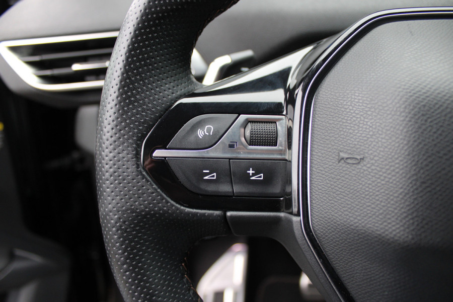 Peugeot 3008 1.6 HYbrid4 300 GT | Trekhaak | Focal | Camera | Leder | Navigatie | Adaptieve cruise