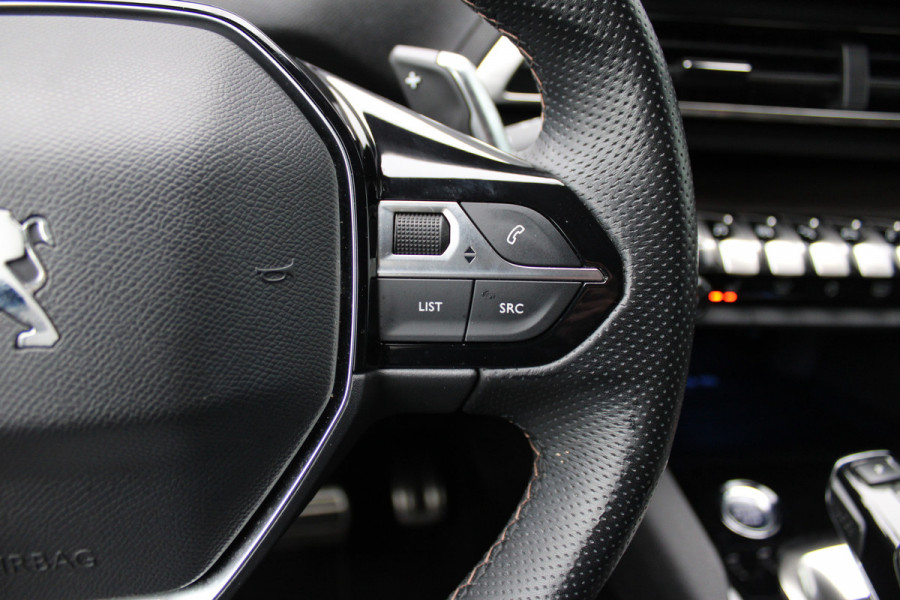 Peugeot 3008 1.6 HYbrid4 300 GT | Trekhaak | Focal | Camera | Leder | Navigatie | Adaptieve cruise