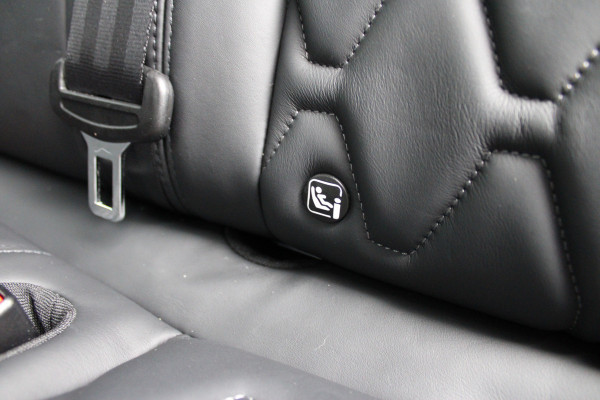 Peugeot 3008 1.6 HYbrid4 300 GT | Trekhaak | Focal | Camera | Leder | Navigatie | Adaptieve cruise