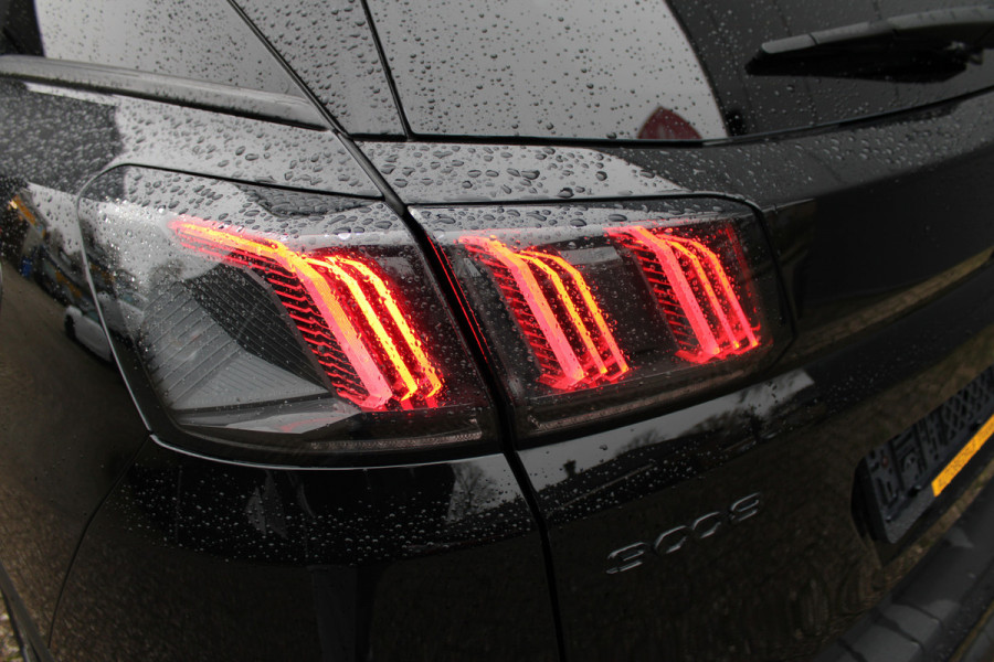 Peugeot 3008 1.6 HYbrid4 300 GT | Trekhaak | Focal | Camera | Leder | Navigatie | Adaptieve cruise
