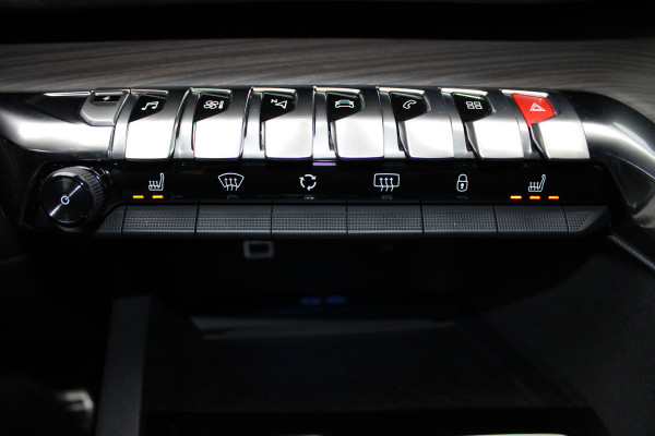 Peugeot 3008 1.6 HYbrid4 300 GT | Trekhaak | Focal | Camera | Leder | Navigatie | Adaptieve cruise