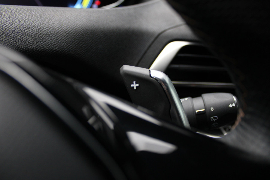 Peugeot 3008 1.6 HYbrid4 300 GT | Trekhaak | Focal | Camera | Leder | Navigatie | Adaptieve cruise