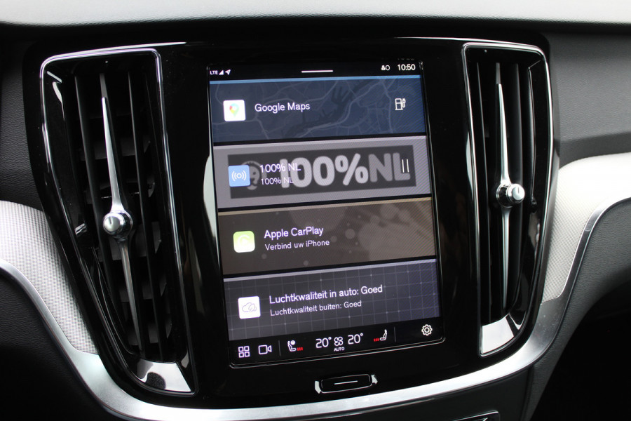 Volvo V60 2.0 T6 Plug-in hybrid AWD Plus Dark | Pilot Assist | 19" | Trekhaak | 360 Camera | H&K