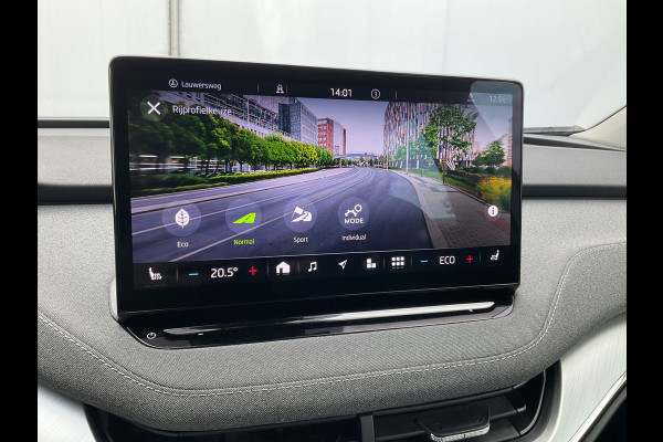 Škoda ENYAQ iV 80 Trekhaak Stoel/Stuurverw Carplay Warmtepomp Trekhaak 100% Elektrisch NL-Auto!