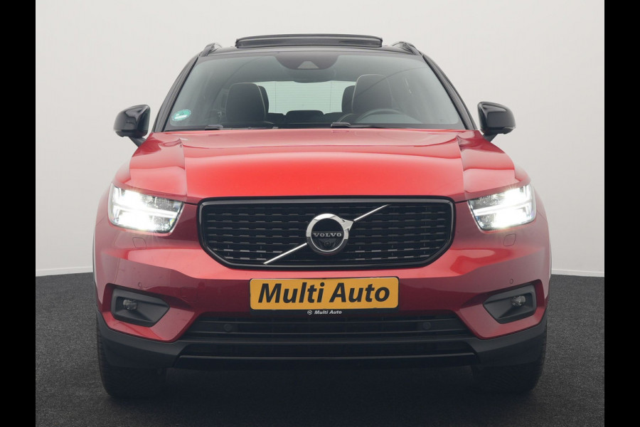 Volvo XC40 T5 Recharge R-Design Plug In Hybrid 262pk Dealer O.H PHEV | Panodak | Camera | Harman & Kardon | Alcantara Sportstoelen Memory & Verwarmd | Apple Carplay | Blis | Adaptive LED | Navigatie | Virtual | DAB |