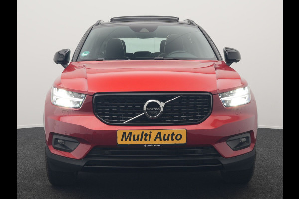 Volvo XC40 T5 Recharge R-Design Plug In Hybrid 262pk Dealer O.H PHEV | Panodak | Camera | Harman & Kardon | Alcantara Sportstoelen Memory & Verwarmd | Apple Carplay | Blis | Adaptive LED | Navigatie | Virtual | DAB |
