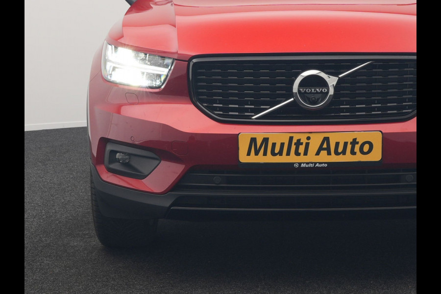 Volvo XC40 T5 Recharge R-Design Plug In Hybrid 262pk Dealer O.H PHEV | Panodak | Camera | Harman & Kardon | Alcantara Sportstoelen Memory & Verwarmd | Apple Carplay | Blis | Adaptive LED | Navigatie | Virtual | DAB |