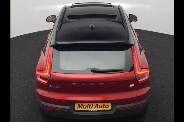 Volvo XC40 T5 Recharge R-Design Plug In Hybrid 262pk Dealer O.H PHEV | Panodak | Camera | Harman & Kardon | Alcantara Sportstoelen Memory & Verwarmd | Apple Carplay | Blis | Adaptive LED | Navigatie | Virtual | DAB |