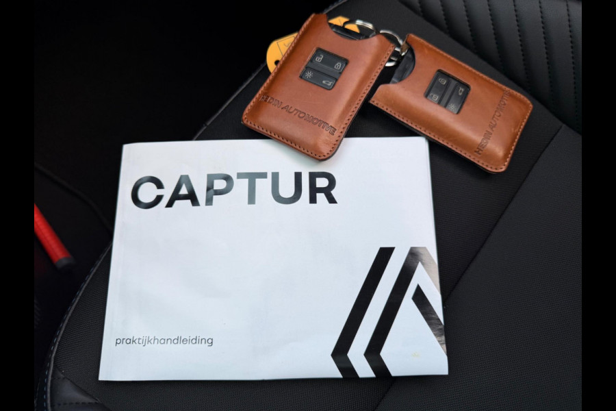 Renault Captur 1.6 E-Tech full hybrid 145 esprit Alpine, Panoramadak, Harman Kardon