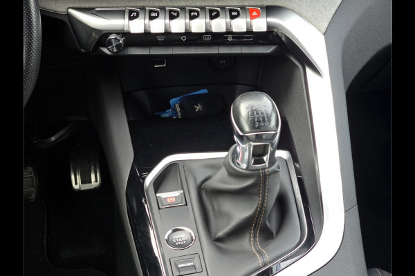 Peugeot 3008 1.2 PureTech Allure - 130 Pk - Euro 6 - Navi - ParkeerCamera