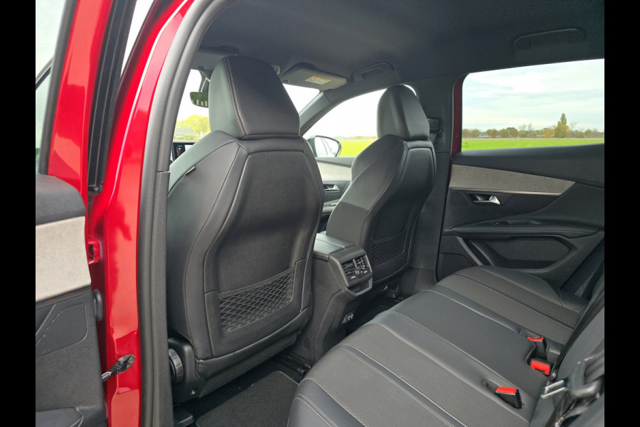 Peugeot 3008 1.2 PureTech Allure - 130 Pk - Euro 6 - Navi - ParkeerCamera