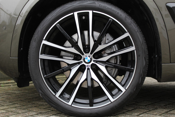 BMW X5 xDrive50e M-Sport | Panoramadak | Luchtvering | Harman Kardon | Iconic Glow | Trekhaak