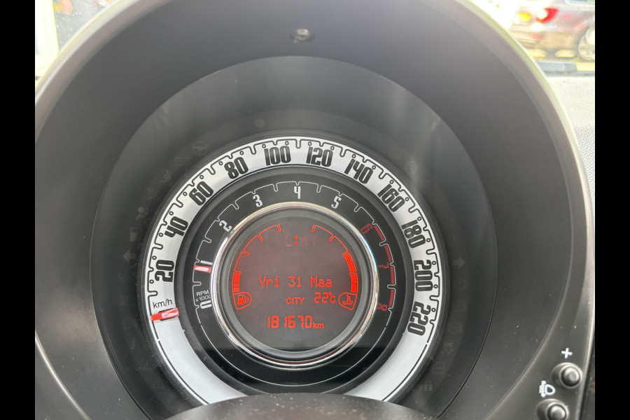 Fiat 500 1.2 Lounge | Pano | Airco | Bluetooth | Nieuwe Distributieriem!