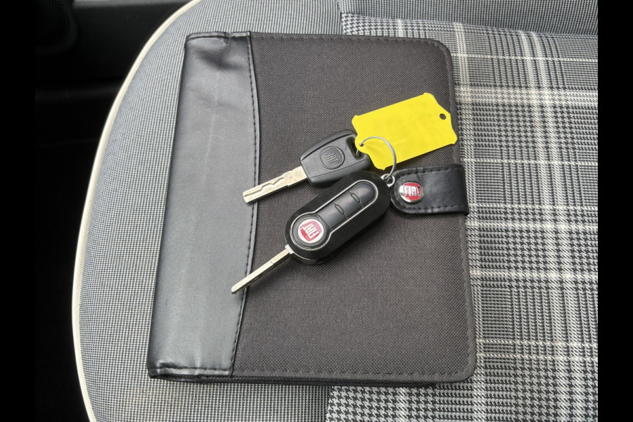 Fiat 500 1.2 Lounge | Pano | Airco | Bluetooth | Nieuwe Distributieriem!