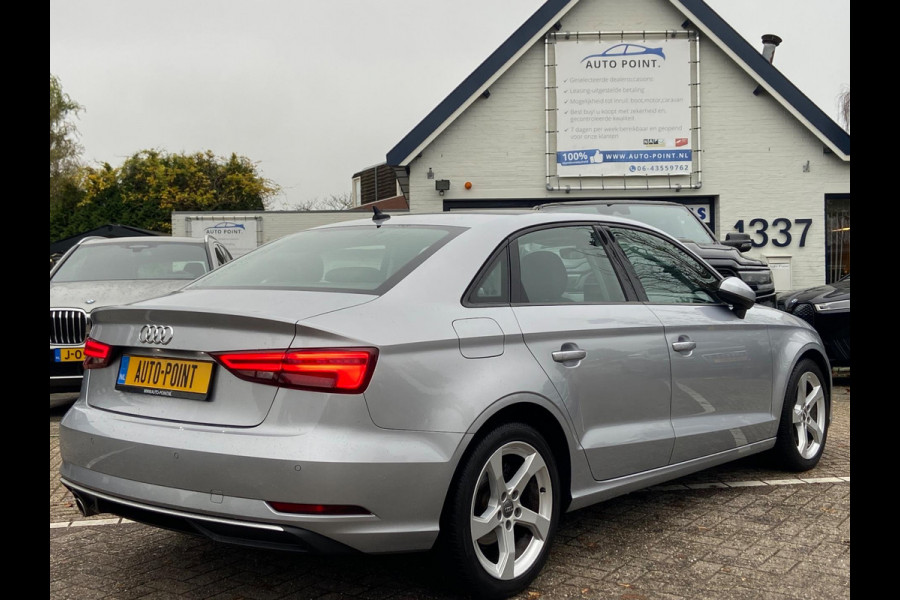 Audi A3 Limousine 30 TFSI AUT/SPORTSEATS/NAVI/CRUISE/MATRIX