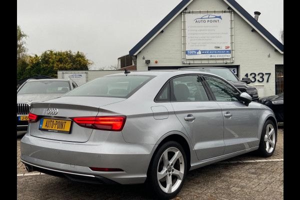 Audi A3 Limousine 30 TFSI AUT/SPORTSEATS/NAVI/CRUISE/MATRIX
