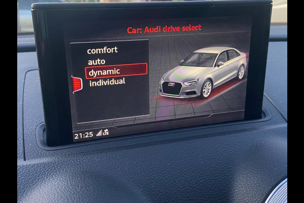 Audi A3 Limousine 30 TFSI AUT/SPORTSEATS/NAVI/CRUISE/MATRIX