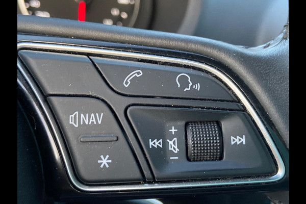 Audi A3 Limousine 30 TFSI AUT/SPORTSEATS/NAVI/CRUISE/MATRIX