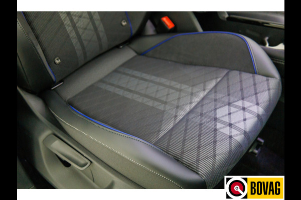 Volkswagen Tayron 1.5 eHybrid R-Line Edition 272 PK automaat | Elec. trekhaak | Panodak | Elec. achterklep | 360 graden Camera, Adaptieve Cruise, Travelassistant, IQ light, Fabrieksgarantie