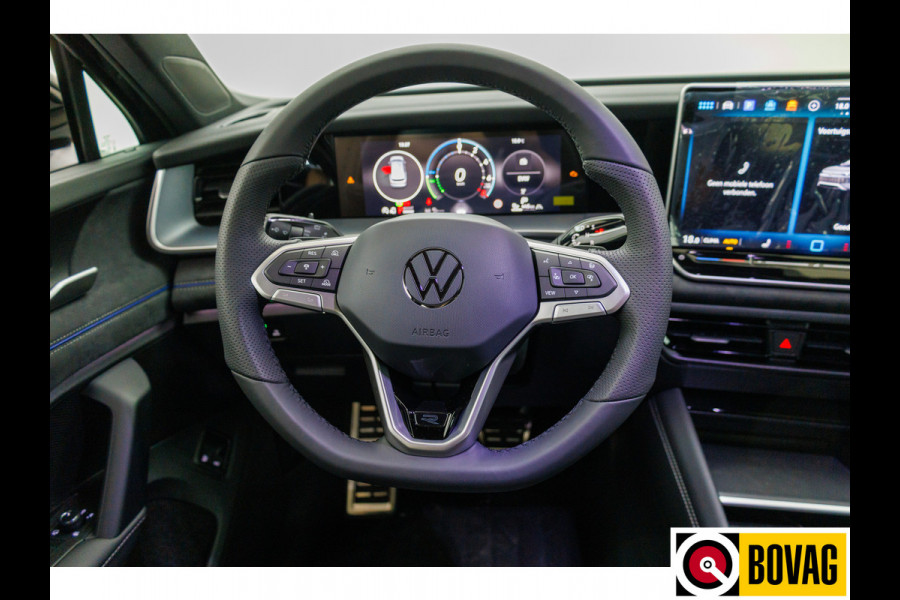 Volkswagen Tayron 1.5 eHybrid R-Line Edition 272 PK automaat | Elec. trekhaak | Panodak | Elec. achterklep | 360 graden Camera, Adaptieve Cruise, Travelassistant, IQ light, Fabrieksgarantie
