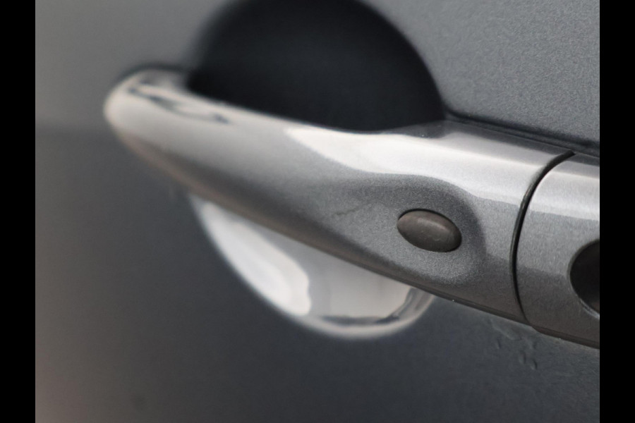 Renault Clio 0.9 TCe INTENS *1e EIG.* + AFN. TREKHAAK | CAMERA | DAB | LED