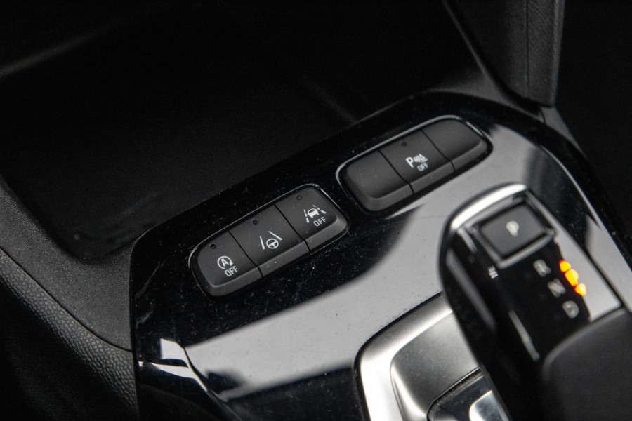 Opel Corsa 1.2 Turbo AUTOMAAT / CARPLAY / CAMERA / DEALER AUTO