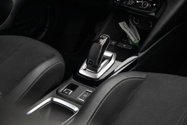 Opel Corsa 1.2 Turbo AUTOMAAT / CARPLAY / CAMERA / DEALER AUTO