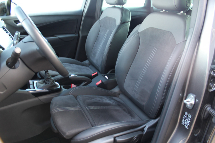 Opel Crossland 1.2-Turbo 110pk Ultimate Mooie en luxe hoogzitter met weinig km's ! Volautm. airco dual, cruise control, camera, comfortstoelen, metallic lak,  LM wielen, navigatie, telefoonvoorb., LED verlichting  etc.