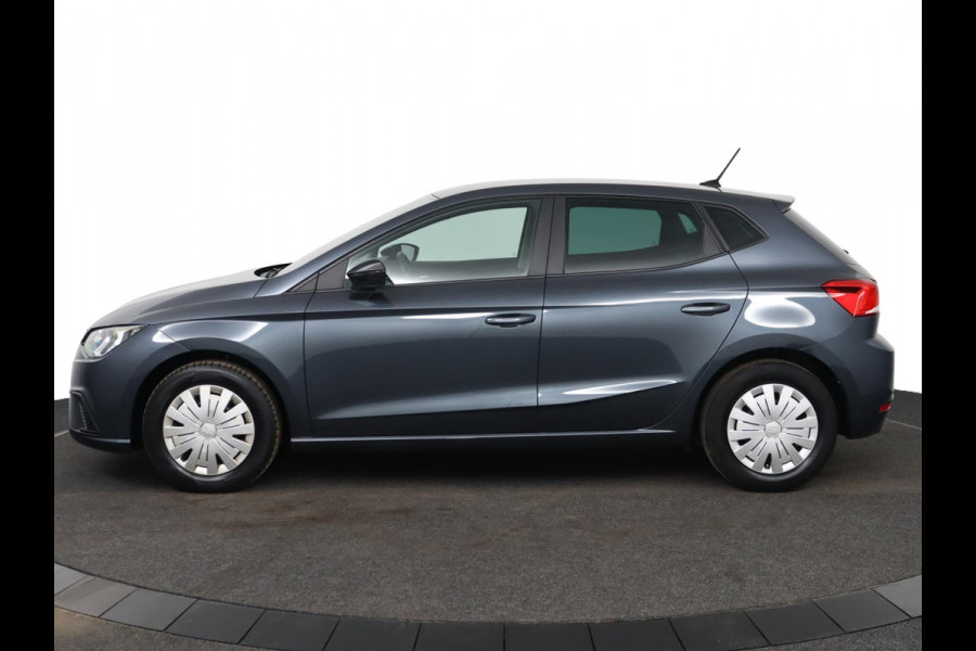Seat Ibiza 1.0 TSI Style Business Intense|Camera|PDC|Navigatie