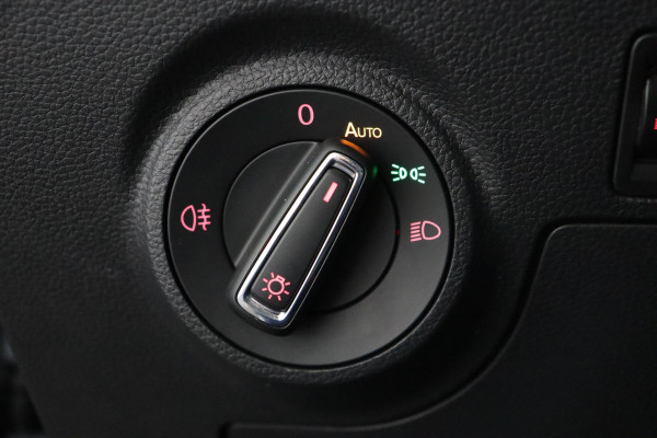 Seat Ibiza 1.0 TSI Style Business Intense|Camera|PDC|Navigatie