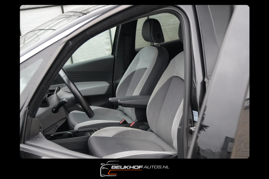 Volkswagen ID.3 First Plus 58 kWh Trekhaak Carplay Soh 92%