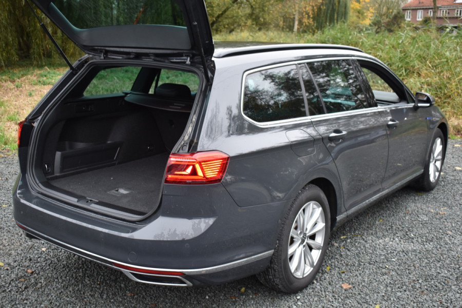 Volkswagen Passat Variant GTE 218PK DSG HYBRID GTE BUSINESS LEDER/CAMERA/IQ-LIGHT