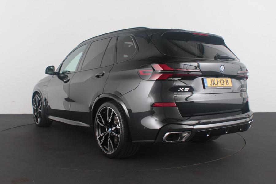 BMW X5 xDrive50e 490pk > Innovatie-pakket/Trekhaak/Travel-pakket/Shadow line