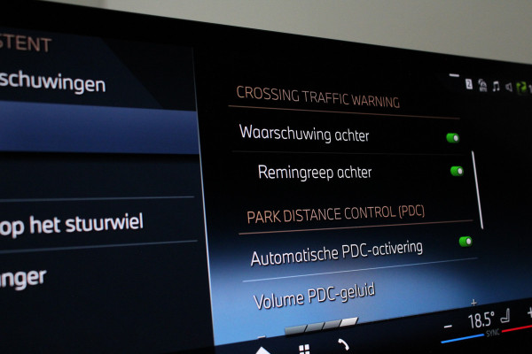 BMW X5 xDrive50e 490pk > Innovatie-pakket/Trekhaak/Travel-pakket/Shadow line