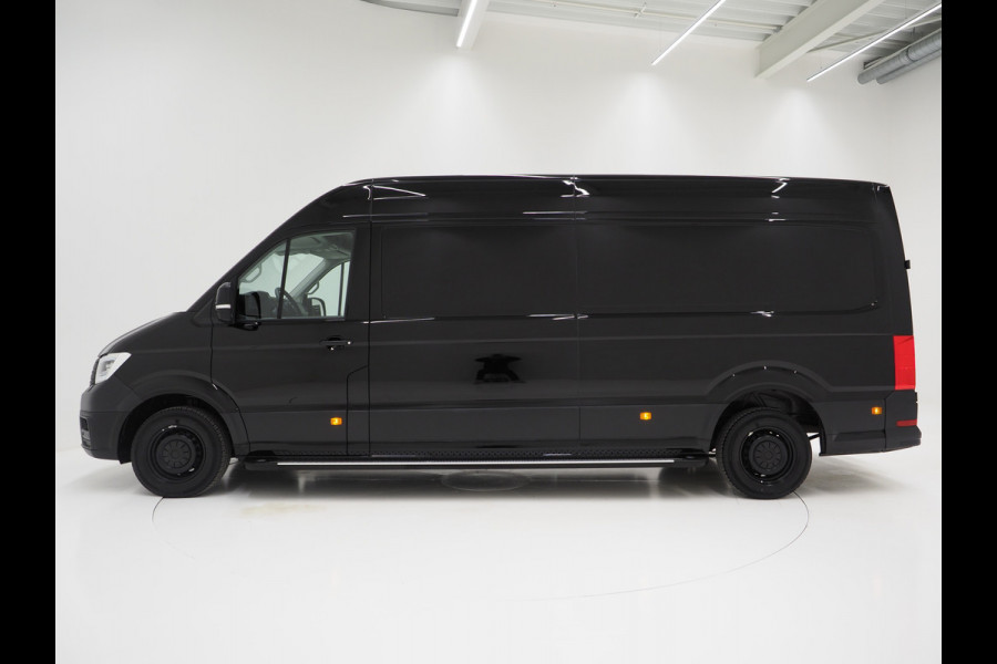 Volkswagen Crafter 35 2.0 TDI L4H3 | Beklede Laadruimte | LED | Sidesteps | Carplay | Camera | Trekhaak