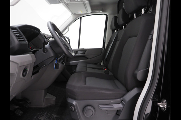 Volkswagen Crafter 35 2.0 TDI L4H3 | Beklede Laadruimte | LED | Sidesteps | Carplay | Camera | Trekhaak