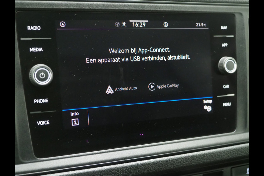 Volkswagen Crafter 35 2.0 TDI L4H3 | Beklede Laadruimte | LED | Sidesteps | Carplay | Camera | Trekhaak