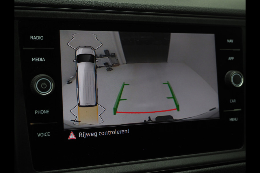 Volkswagen Crafter 35 2.0 TDI L4H3 | Beklede Laadruimte | LED | Sidesteps | Carplay | Camera | Trekhaak